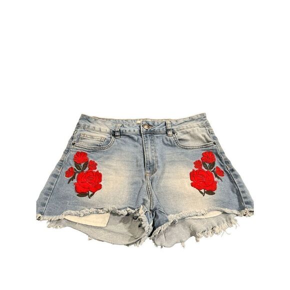 Urban Heritage high rise red roses embroidered shorts Jeans size 9 - Picture 4 of 10